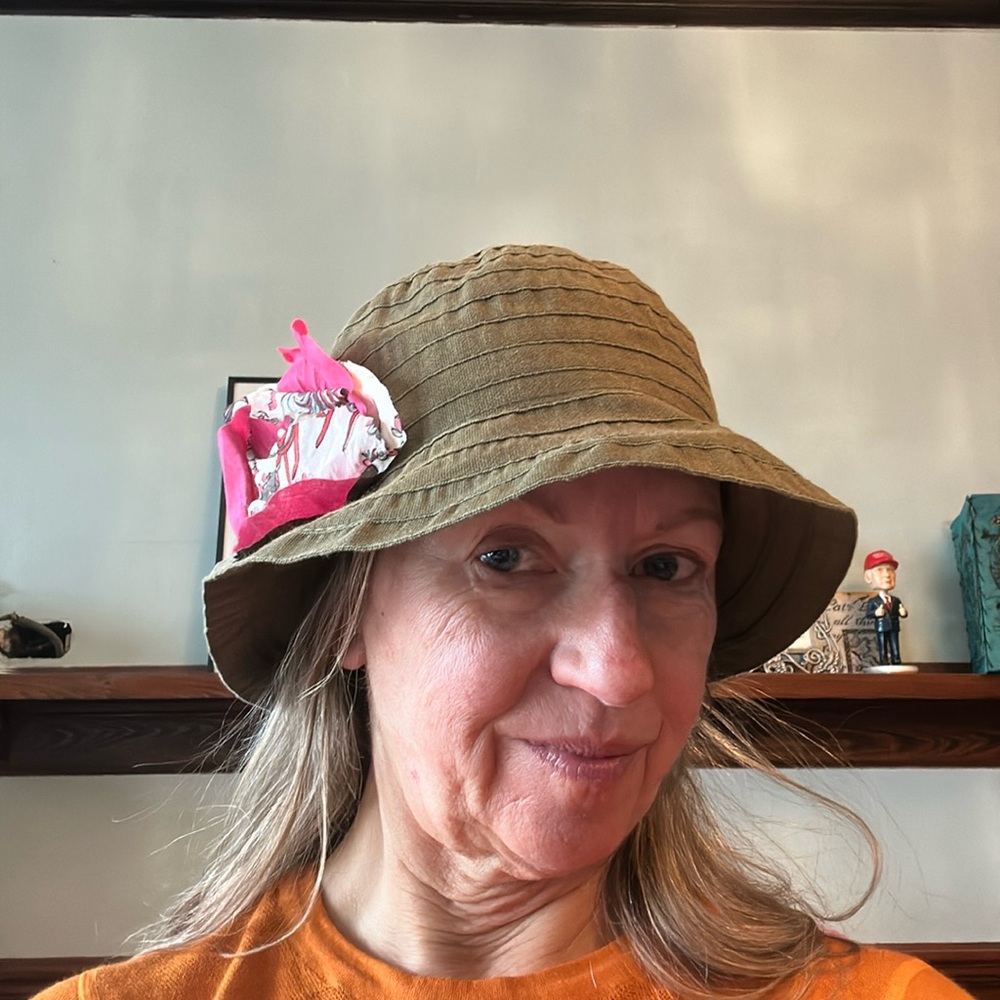 Bucket Hat